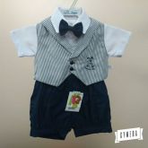 conjunto menino